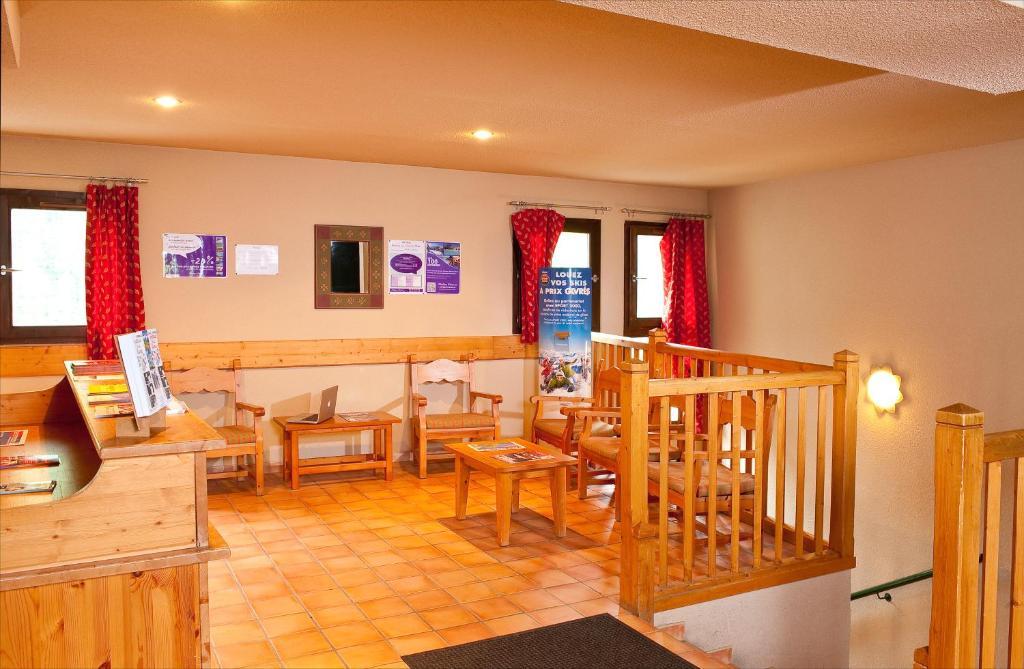 Madame Vacances Residence Les Chalets Du Thabor Valfrejus Exterior foto